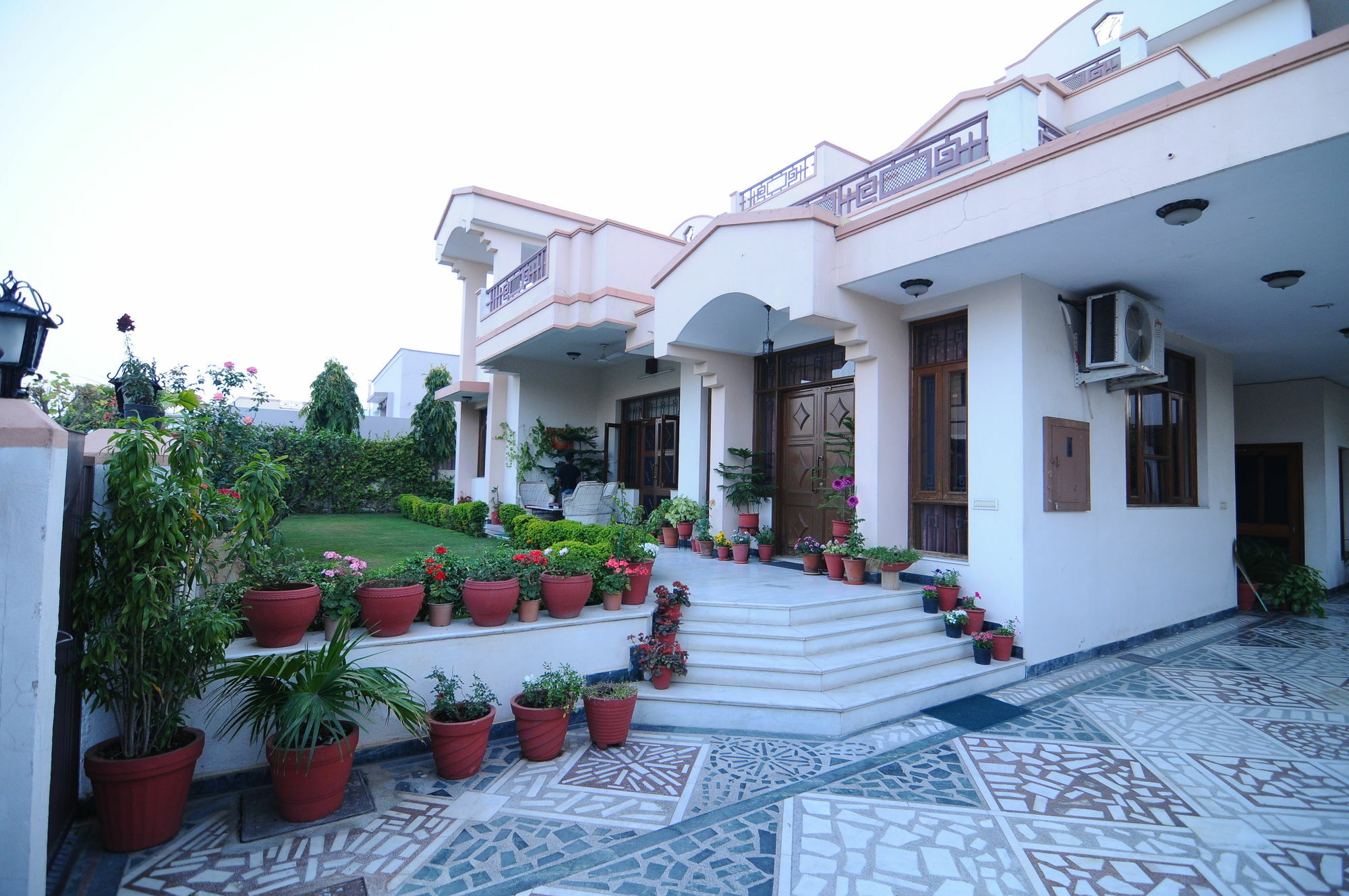 Jaipur Friendly Villa Eksteriør billede